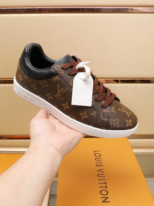 Luxembourg Monogram shoes